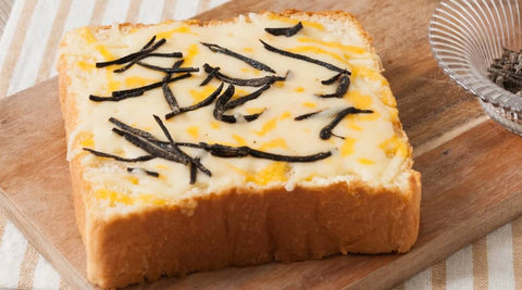 塩昆布チーズトースト