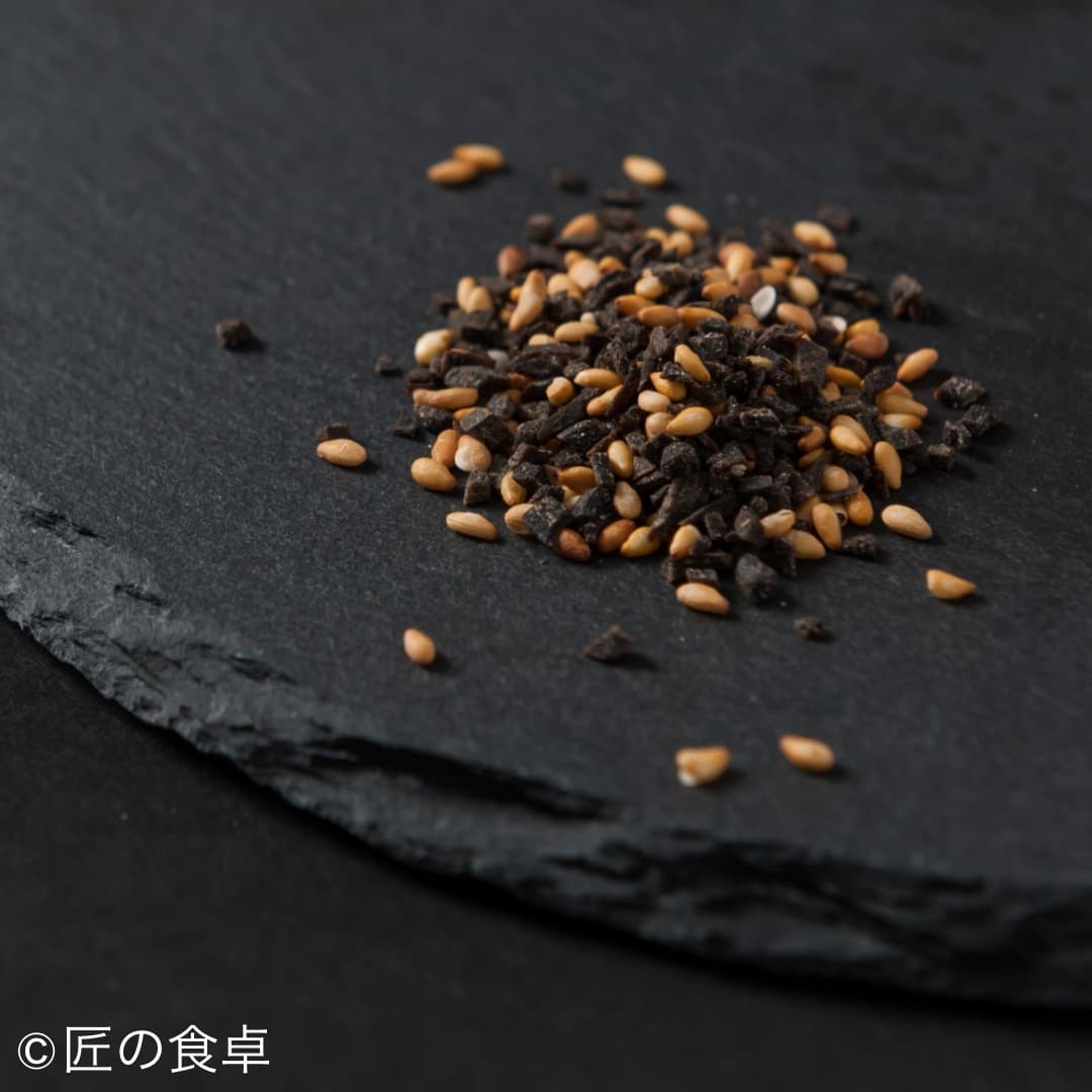 [2025 New Harvest] Sweet and delicious "Hinohikari" rice 3kg + completely sun-dried saltSeihachi 】20g + Salted kelp, sesame salted kelp, simmered kelp, black sesame salt, sansho pepper kelp【Enjiro 】set