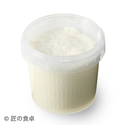 Fresh ricotta cheese (ricotta fresca)